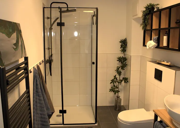 Apartment Eroeffnungsangebot Uebernachten In Einem Umgebauten Bunker