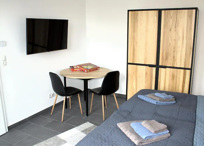 Eroeffnungsangebot Uebernachten In Einem Umgebauten Bunker *