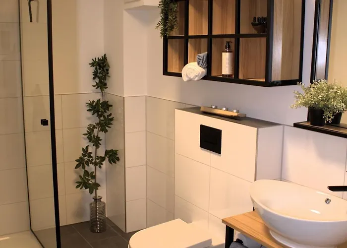 Eroeffnungsangebot Uebernachten In Einem Umgebauten Bunker Apartment