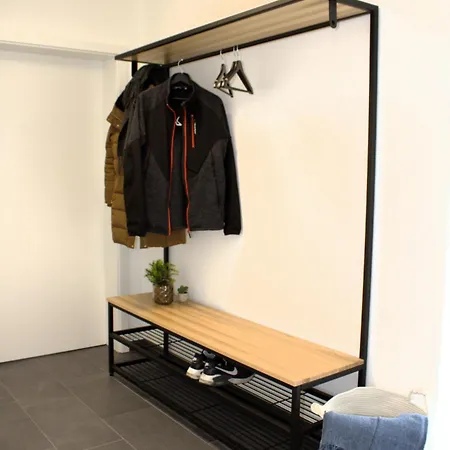 Eroeffnungsangebot Uebernachten In Einem Umgebauten Bunker Apartament *