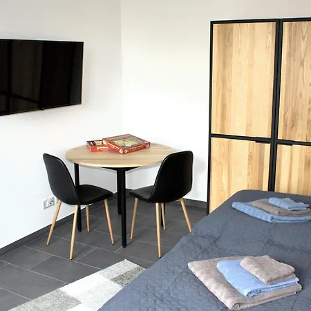 Eroeffnungsangebot Uebernachten In Einem Umgebauten Bunker *