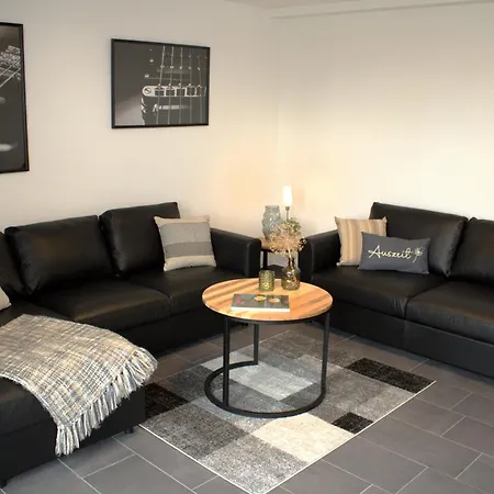 Eroeffnungsangebot Uebernachten In Einem Umgebauten Bunker شقة بريمين